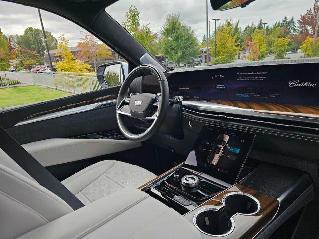 2026 Cadillac Escalade ESV Platinum Edition