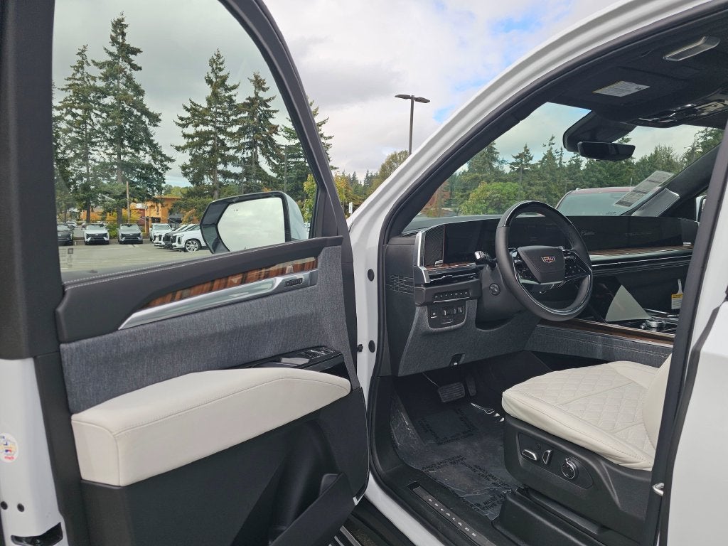 2026 Cadillac Escalade ESV Platinum Edition
