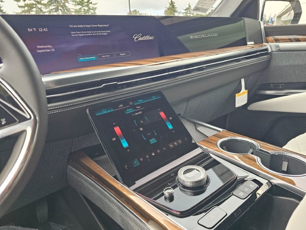 2026 Cadillac Escalade ESV Platinum Edition