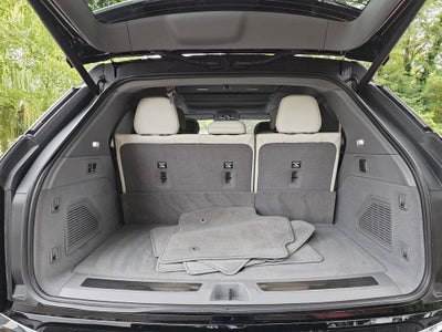 2026 Cadillac ESCALADE IQ Luxury