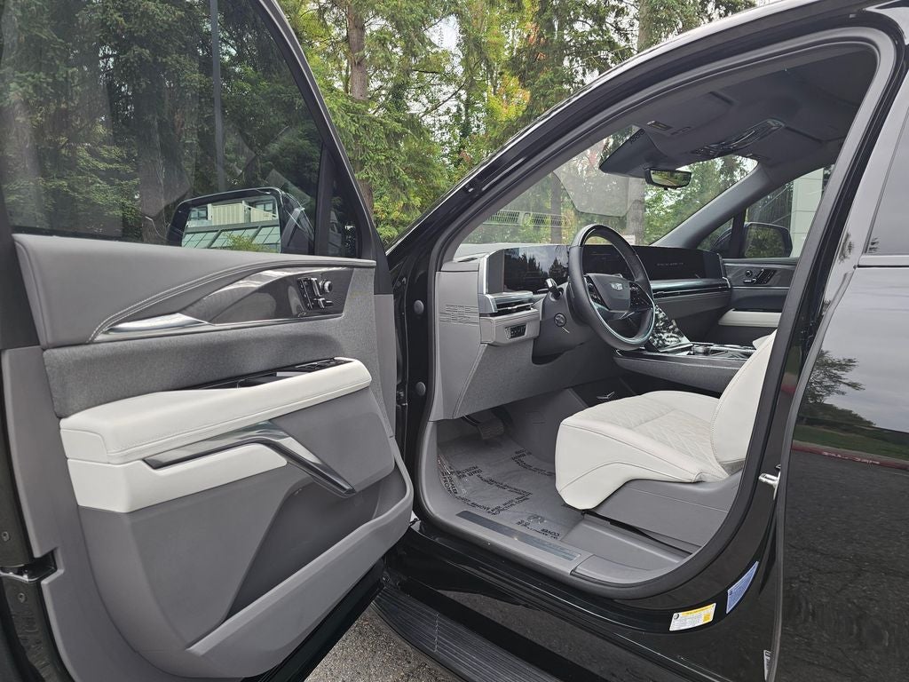 2026 Cadillac ESCALADE IQ Luxury
