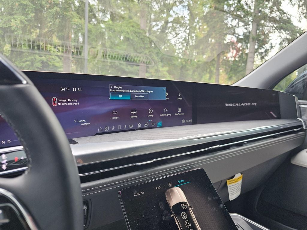 2026 Cadillac ESCALADE IQ Luxury