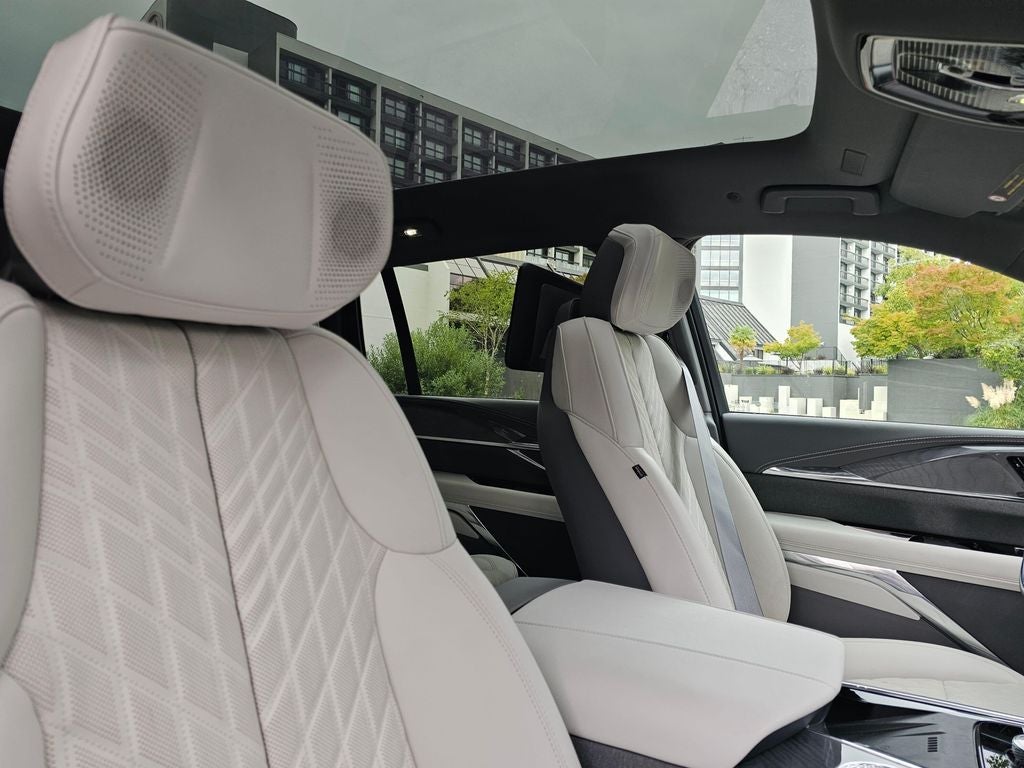2026 Cadillac ESCALADE IQ Sport