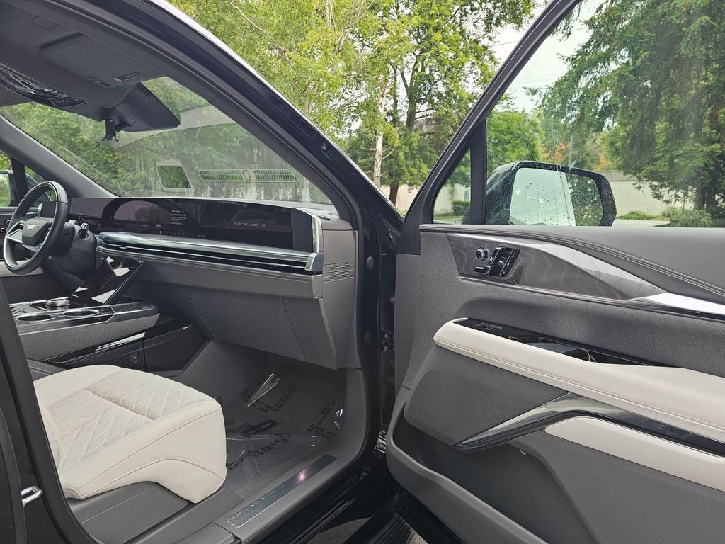 2026 Cadillac ESCALADE IQ Sport