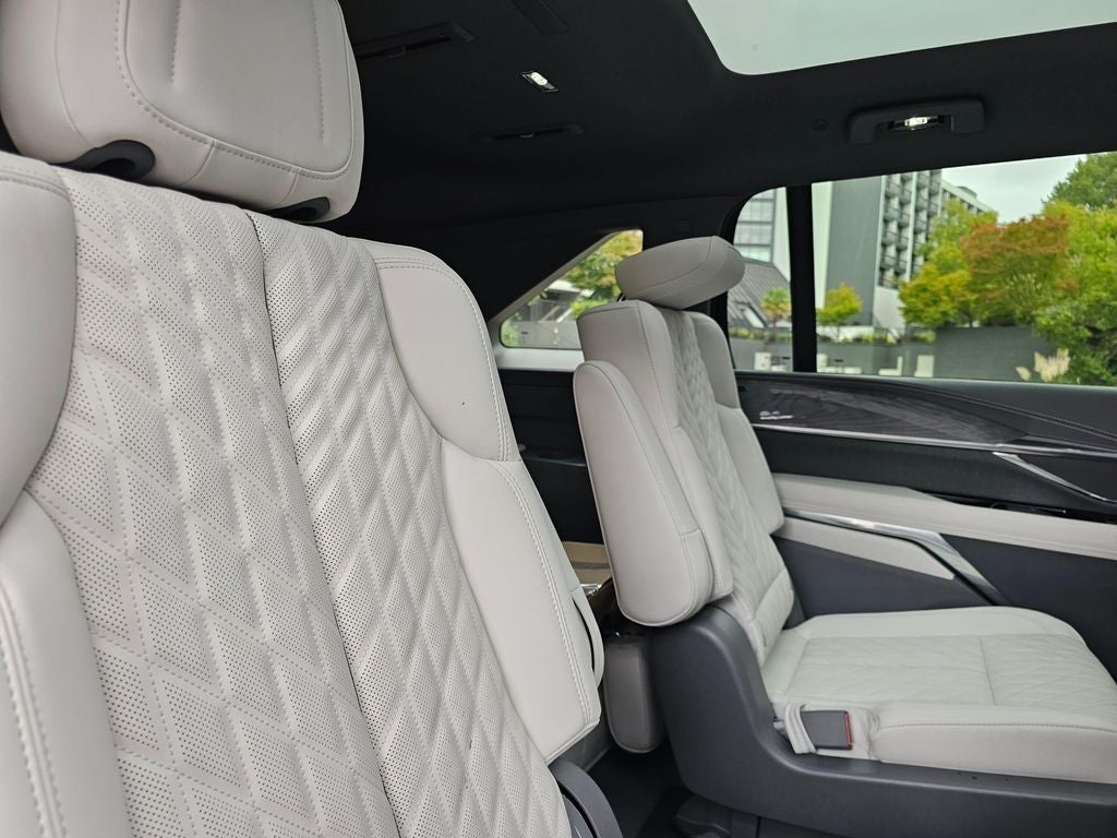 2026 Cadillac ESCALADE IQ Sport