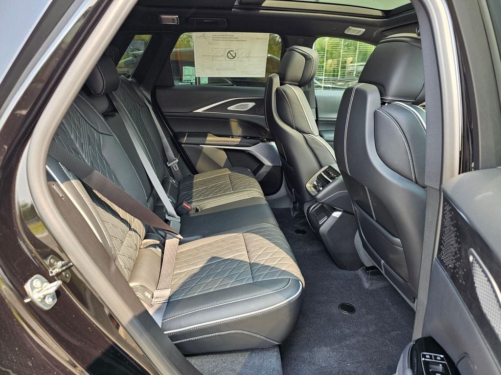 2026 Cadillac LYRIQ V-Series Premium