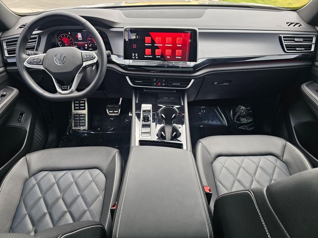2024 Volkswagen Atlas Cross Sport 2.0T SEL Premium R-Line