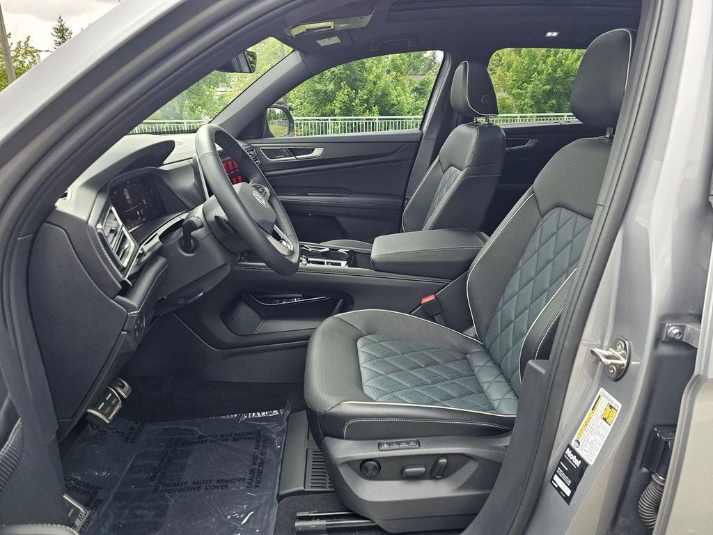 2024 Volkswagen Atlas Cross Sport 2.0T SEL Premium R-Line