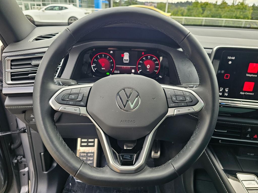 2024 Volkswagen Atlas Cross Sport 2.0T SEL Premium R-Line
