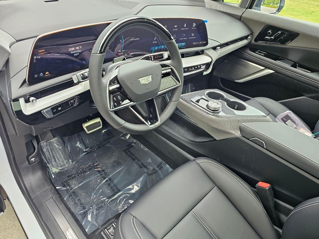 2026 Cadillac OPTIQ Luxury
