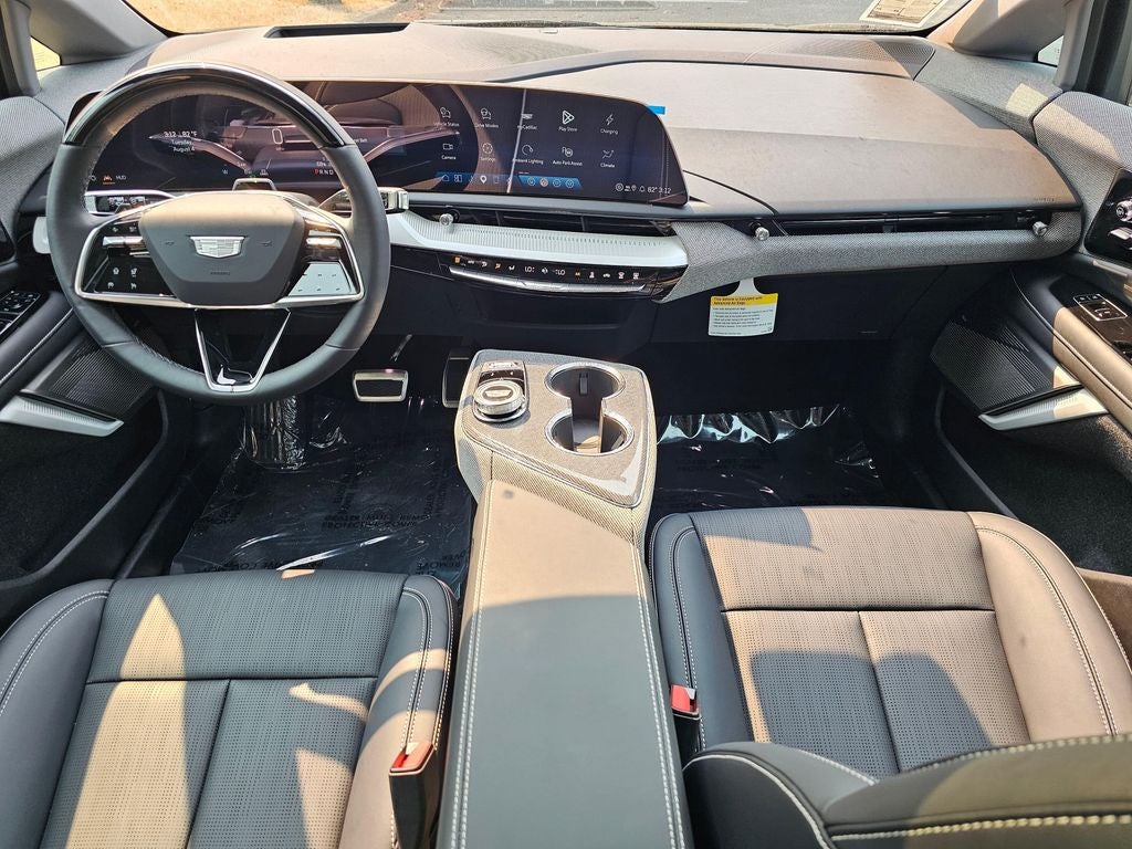 2026 Cadillac OPTIQ Premium Luxury - Photo 17
