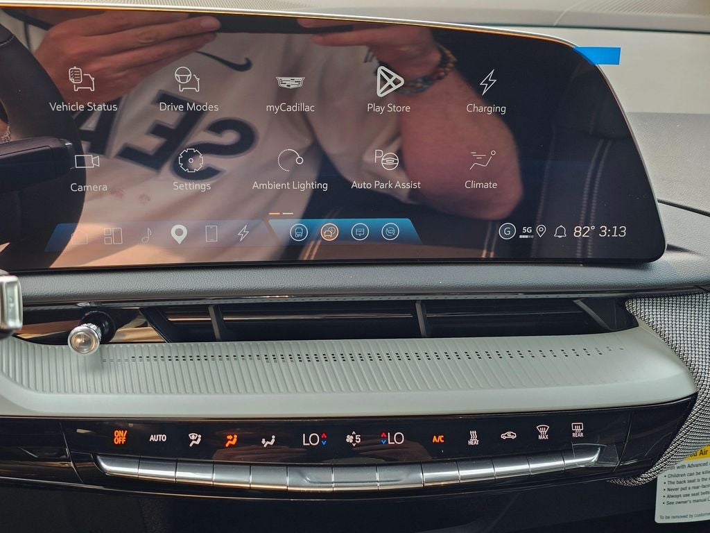 2026 Cadillac OPTIQ Premium Luxury - Photo 28